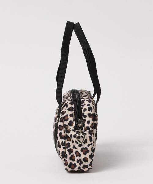 repipi armario(レピピ アルマリオ)の「RAスクバペンポーチ(ポーチ・キッズ・レオパード/ネイビー/ピンク・FREE)」の5枚目の写真