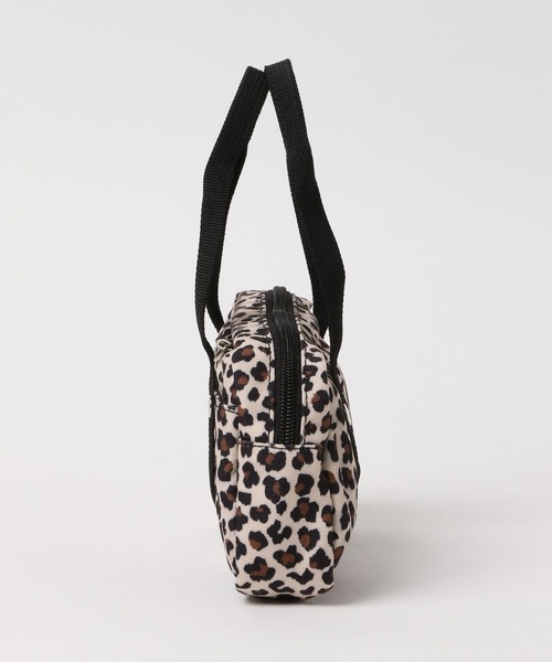 repipi armario(レピピ アルマリオ)の「RAスクバペンポーチ(ポーチ・キッズ・レオパード/ネイビー/ピンク・FREE)」の6枚目の写真