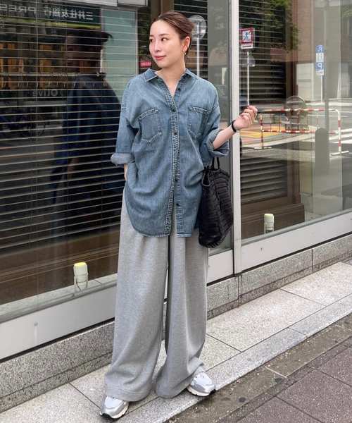 JOURNAL STANDARD(ジャーナルスタンダード)の「《追加》ライトオンスデニムシャツ(シャツ/ブラウス・レディース・キャメル/ブルー系その他/ブラック系その他・FREE)」の9枚目の写真