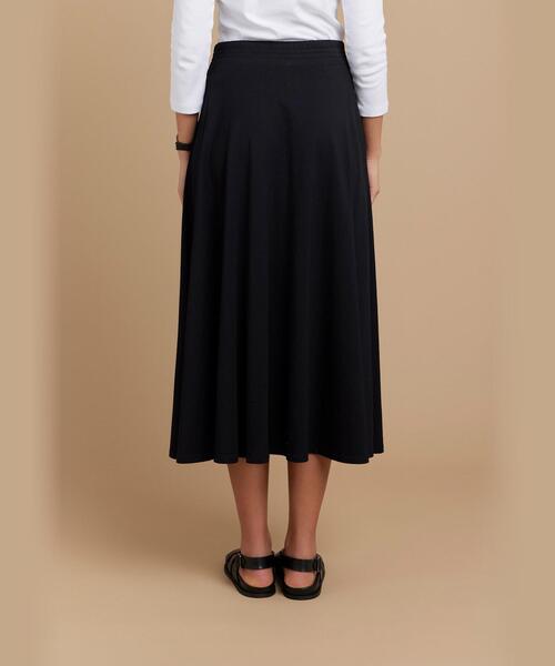 agnes b.(アニエスベー)の「コットン ロング フレアスカート ”Milaine”(スカート・レディース・ブラック・1/2/3)」の4枚目の写真