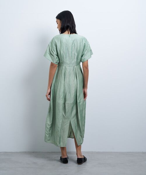 LANVIN en Bleu（ランバンオンブルー）の「リネンカールマイヤーワンピース（ワンピース・レディース・ブラック/グリーン/オレンジ・36/38）」の6枚目の写真