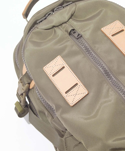 F/CE. (エフシーイー)の「F/CE./エフシーイー 420 re/cor TRAVEL BP 33L(バックパック/リュック・メンズ・ブラック/セージグリーン・FREE)」の22枚目の写真