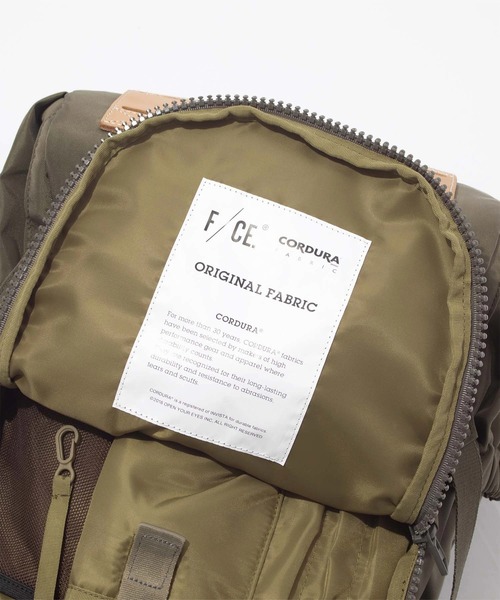 F/CE. (エフシーイー)の「F/CE./エフシーイー 420 re/cor TRAVEL BP 33L(バックパック/リュック・メンズ・ブラック/セージグリーン・FREE)」の11枚目の写真