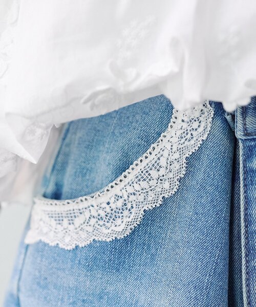 w closet（ダブルクローゼット）の「レース付きフレアデニムパンツ（デニムパンツ・レディース・ブルー/ネイビー・1/0）」の12枚目の写真