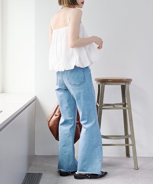 w closet（ダブルクローゼット）の「レース付きフレアデニムパンツ（デニムパンツ・レディース・ブルー/ネイビー・1/0）」の21枚目の写真