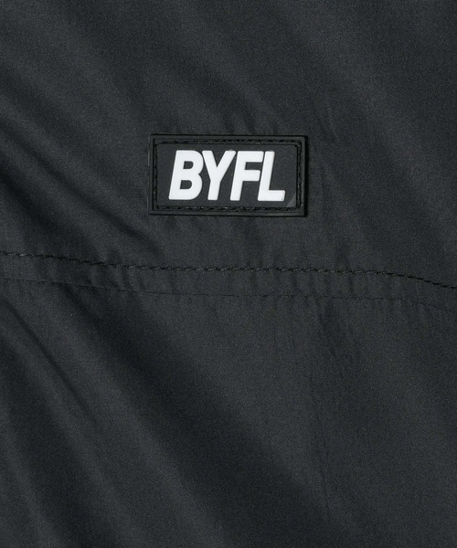 BAYFLOW（ベイフロー）の「[160cmまでサイズ展開！]撥水防風マウンテンパーカー/ ナイロンジャケット(KIDS)（マウンテンパーカー・キッズ・ブラック/オレンジ/ミント/ラベンダー/ブルー/その他1/その他2/ベージュ・120cm/110cm/150cm/140cm/130cm/160cm）」の18枚目の写真