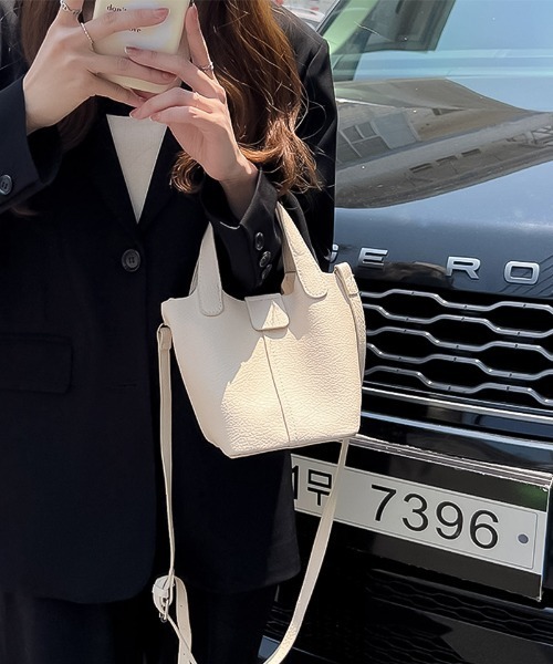 blackdia ocean（ブラックダイヤオーシャン）の「blackdia ocean ストラップ&ポーチ付 2WAYバケットバッグ（ハンドバッグ・レディース・ブラウン/ブラック/アイボリー/ブルーグレー/ピンク/イエロー・FREE）」の22枚目の写真