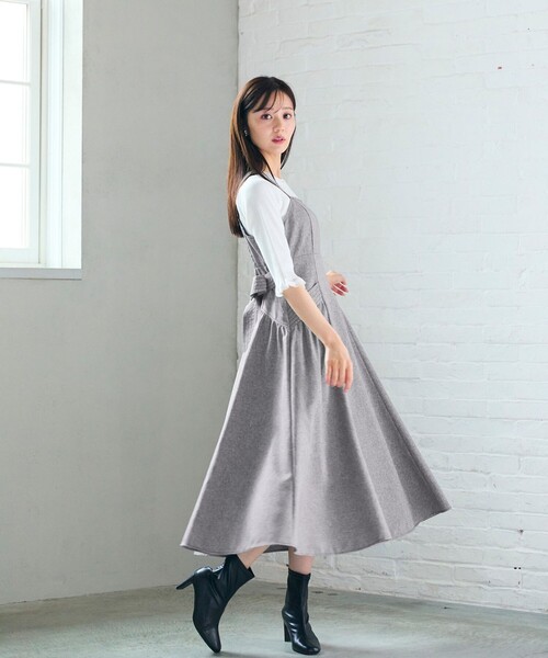 Feroux(フェルゥ)の「バッグリボン ジャンパースカート(スカート・レディース・ライトグレー系/ダークブラウン系・SMALL/MEDIUM)」の5枚目の写真