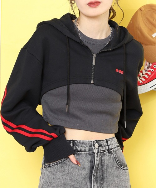 NERDY（ノルディ）の「ボレロフーディージップアップ（パーカー・レディース・ホワイト/グリーン/ブラック・M/S）」の4枚目の写真
