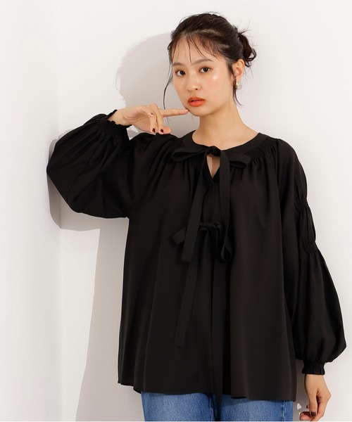 N.（N. Natural Beauty Basic）（エヌエヌナチュラルビューティーベーシック）の「2wayダブルリボンチュニックブラウス（シャツ/ブラウス・レディース・ブラック/ライトグリーン/キャメル・MEDIUM）」の2枚目の写真