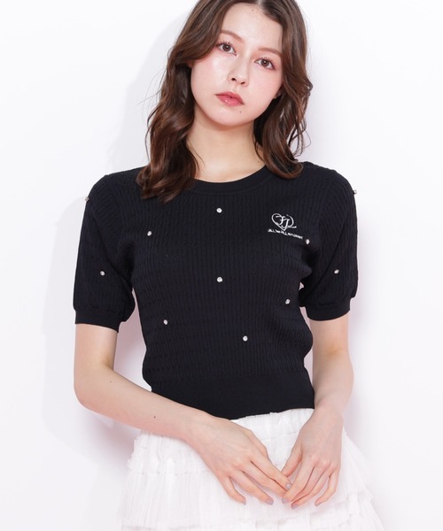 JILL by JILL STUART(ジルバイジルスチュアート)の「◇ミニケーブルハート刺繍ニット(ニット/セーター・レディース・ブラック/ブルー/ホワイト・FREE)」の1枚目の写真