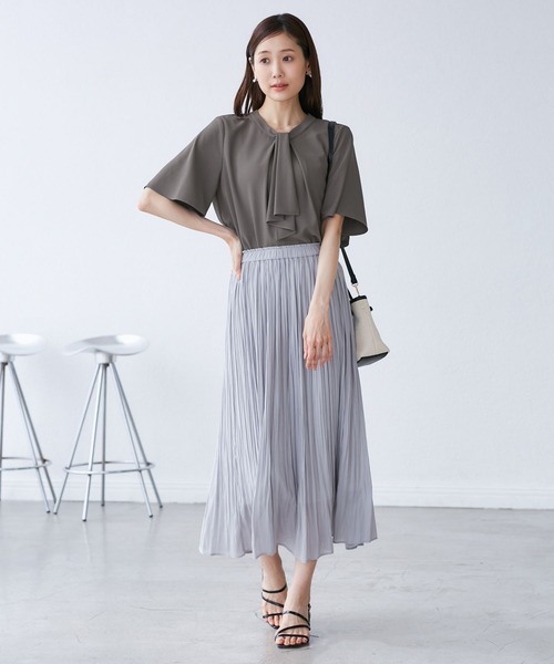 ROPE' PICNIC(ロペピクニック)の「メタルパーツフロントフリルタイハーフスリーブブラウス(シャツ/ブラウス・レディース・ホワイト/サックスブルー/チャコールグレー/ライトグリーン・38/36)」の18枚目の写真