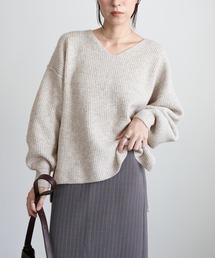 select MOCA（セレクトモカ）の「Vネックオーバーサイズニット（ニット/セーター）」