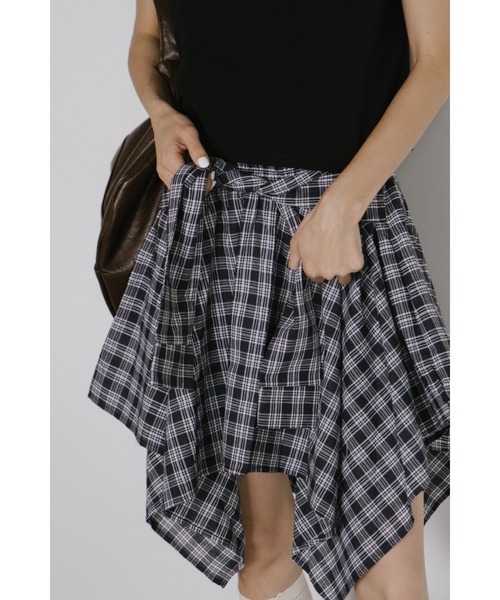 duei（デュイ）の「シャツレイヤードチェックミニスカート（スカート・レディース・ネイビー・FREE）」の13枚目の写真