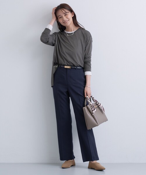 INDIVI(インディヴィ)の「ストレッチシアーロングTシャツ(Tシャツ/カットソー・レディース・ホワイト/ブラック/パープル/ダークグレー・34/15 /13/38/05)」の8枚目の写真