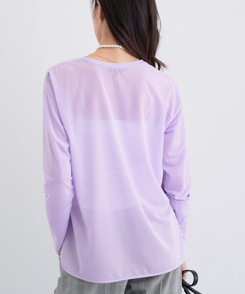 INDIVI(インディヴィ)の「ストレッチシアーロングTシャツ(Tシャツ/カットソー・レディース・ホワイト/ブラック/パープル/ダークグレー・34/15 /13/38/05)」の16枚目の写真
