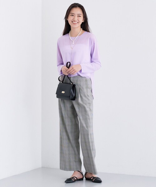 INDIVI(インディヴィ)の「ストレッチシアーロングTシャツ(Tシャツ/カットソー・レディース・ホワイト/ブラック/パープル/ダークグレー・34/15 /13/38/05)」の17枚目の写真