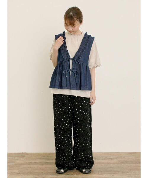 Samansa Mos2（サマンサ モスモス）の「刺繍デニムベスト（ベスト・レディース・ネイビー/ブラック/ブルー・F）」の17枚目の写真