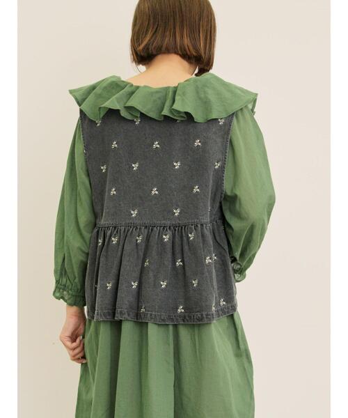 Samansa Mos2（サマンサ モスモス）の「刺繍デニムベスト（ベスト・レディース・ネイビー/ブラック/ブルー・F）」の20枚目の写真