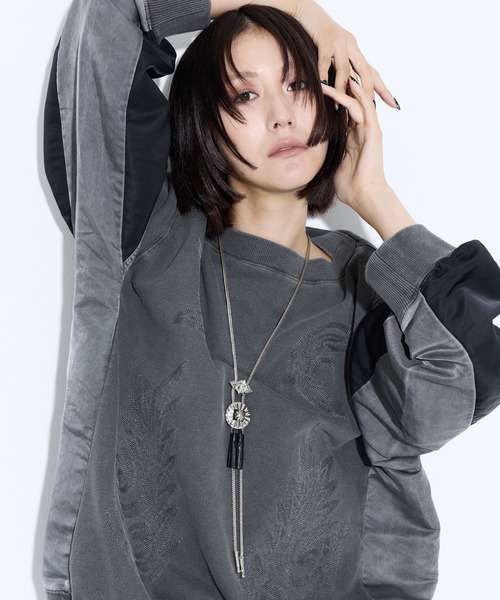 TOGA（トーガ）の「【TOGA TOO/トーガトゥ】Metal loop tie/メタルループタイ（ネックレス・レディース・シルバー・FREE）」の5枚目の写真