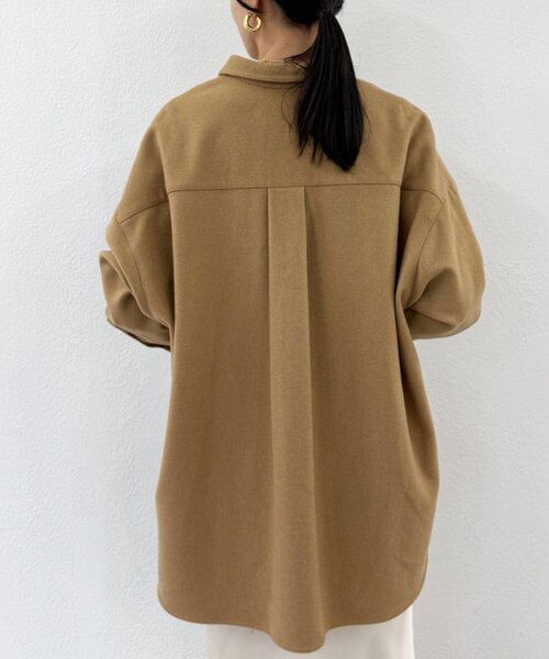 LOUNGEDRESS(ラウンジドレス)の「ウールオーバーシャツ(シャツ/ブラウス・レディース・オフホワイト/キャメル・FREE)」の17枚目の写真
