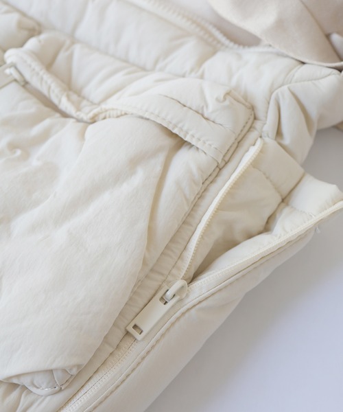 Crisp（クリスプ）の「2ポケットパフショルダーバッグ（ショルダーバッグ・レディース・ブラック/アイボリー・FREE）」の13枚目の写真