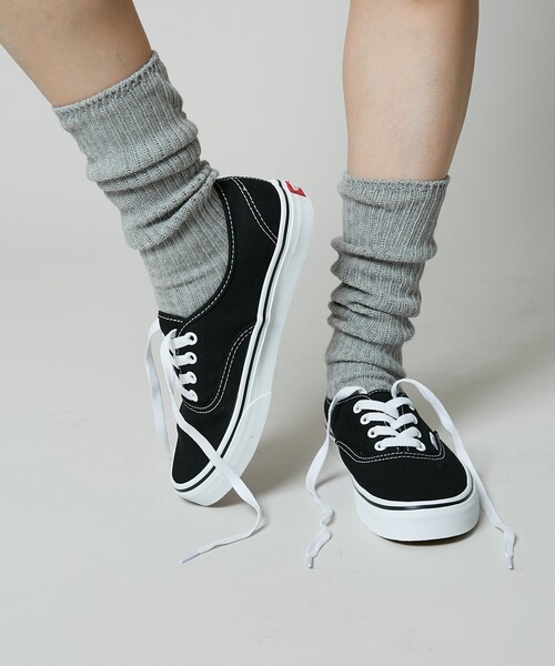 PUBLUX（パブリュクス）の「VANS/ヴァンズ UA Authentic/オーセンティック ローカット ワッフルソール スニーカー　限定展開（スニーカー・レディース・ブラック・10/6/5/8.5/9/9.5/7/8）」の4枚目の写真