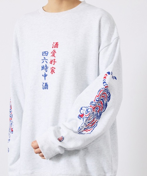 ABAHOUSE(アバハウス)の「【YOIDORE/ヨイドレ】酒愛好家スーベニア刺繍スウェット/秋冬/ユニセックス【WEB限定】(スウェット・メンズ・ホワイト系その他/ブラック系その他/グリーン系その他/ホワイト系その他2/ブラック系その他2/グリーン系その他2・L/M)」の13枚目の写真