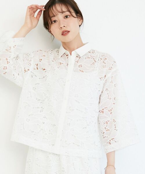 le.coeur blanc（ルクールブラン）の「モチーフレースシャツ（シャツ/ブラウス・レディース・オフホワイト/ブラック・38）」の5枚目の写真