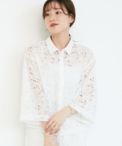 le.coeur blanc（ルクールブラン）の「モチーフレースシャツ（シャツ/ブラウス・レディース・オフホワイト/ブラック・38）」の7枚目の写真