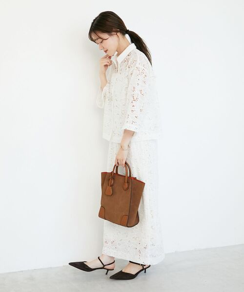 le.coeur blanc（ルクールブラン）の「モチーフレースシャツ（シャツ/ブラウス・レディース・オフホワイト/ブラック・38）」の15枚目の写真