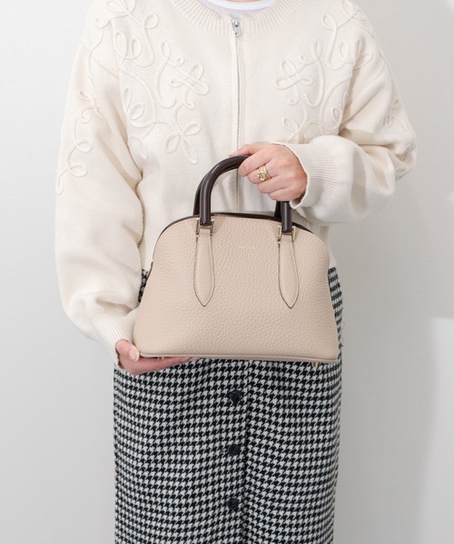 LORISTELLA(ロリステッラ)の「【LORISTELLA】シュリンクレザーハンドバッグ(Q56479)(ハンドバッグ・レディース・ブラック/ベージュ・ALL)」の1枚目の写真