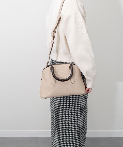 LORISTELLA(ロリステッラ)の「【LORISTELLA】シュリンクレザーハンドバッグ(Q56479)(ハンドバッグ・レディース・ブラック/ベージュ・ALL)」の11枚目の写真