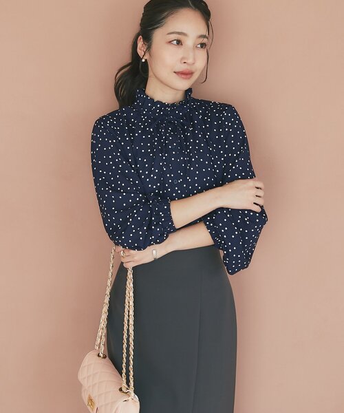 La boutique BonBon(ラブティックボンボン)の「【お上品映え】ドットプリントフリル衿ブラウス(シャツ/ブラウス・レディース・オフホワイト/ネイビー・FREE)」の18枚目の写真