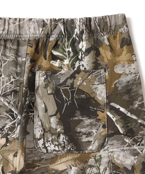 TOKYO 23（トウキョウニジュウサン）の「TOKYO 23 x NBA Sweat Cargo Short Pants / トウキョウ 23 x NBA スウェット カーゴ ショート パンツ（その他パンツ・メンズ・グレー/カモフラージュ/ブラック・M/L/XL/XXL）」の17枚目の写真