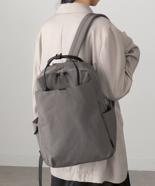 A by MAGASIN DE MODE(エーバイマガジンデモード)の「【A By MAGASIN DE MODE】e.e.p.ナローハンドルリュック SNBD(バックパック/リュック・レディース・ブラック/チャコールグレー・FREE)」の4枚目の写真