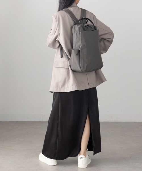 A by MAGASIN DE MODE(エーバイマガジンデモード)の「【A By MAGASIN DE MODE】e.e.p.ナローハンドルリュック SNBD(バックパック/リュック・レディース・ブラック/チャコールグレー・FREE)」の7枚目の写真