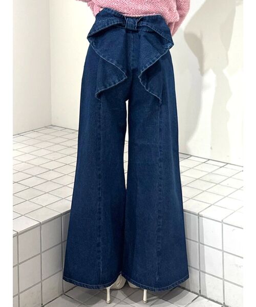 CALNAMUR(カルナムール)の「バックリボンデニムパンツ(デニムパンツ・レディース・ブラック/ブルー・X-SMALL/SMALL/MEDIUM)」の9枚目の写真