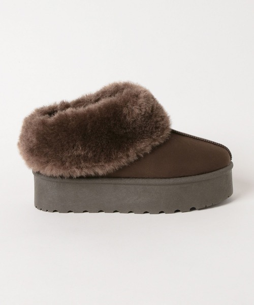 LAKOLE（ラコレ）の「フェイクムートンスリッポン / 571339（スリッポン・レディース・キャメル/ダークブラウン・LARGE/MEDIUM）」の7枚目の写真