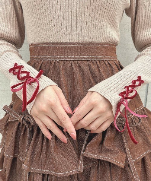 F i.n.t（フィント）の「袖口レースアップリブニットプルオーバー/fint フィント（ニット/セーター・レディース・ライトベージュ/ダークオレンジ/オフホワイト・FREE）」の13枚目の写真