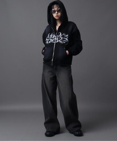 Art re A select（アトリエセレクト）の「【SEQUENZ（シークエンズ）】SQNZ NEW O.G LOGO FADE ZIP P/K（パーカー・メンズ・ブラウン/ピンク/グリーン系カモフラージュ/ブラック・S/L/M）」の10枚目の写真