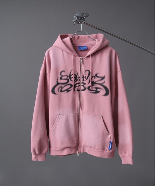Art re A select(アトリエセレクト)の「【SEQUENZ(シークエンズ)】SQNZ NEW O.G LOGO FADE ZIP P/K(パーカー・メンズ・ブラウン/ピンク/グリーン系カモフラージュ/ブラック・S/L/M)」の22枚目の写真