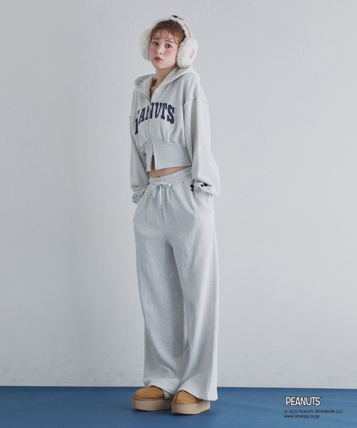 one after another NICE CLAUP(ワンアフターアナザーナイスクラップ)の「【PEANUTSコラボ】セットアップ対応/スヌーピー刺繍入りスウェットパンツ(スウェットパンツ・レディース・ブラック/カーキ/オートミール・FREE)」の5枚目の写真