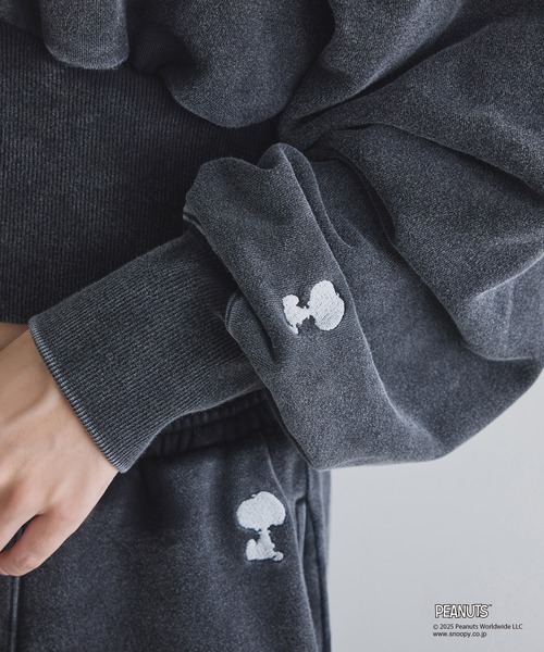 one after another NICE CLAUP(ワンアフターアナザーナイスクラップ)の「【PEANUTSコラボ】セットアップ対応/スヌーピー刺繍入りスウェットパンツ(スウェットパンツ・レディース・ブラック/カーキ/オートミール・FREE)」の18枚目の写真