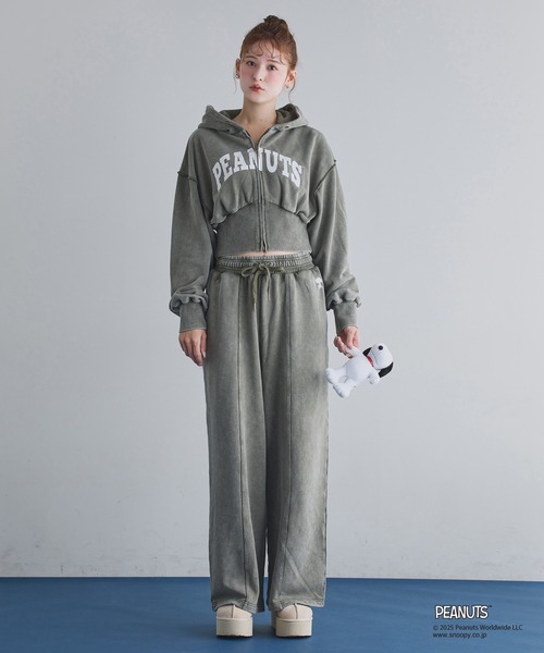 one after another NICE CLAUP(ワンアフターアナザーナイスクラップ)の「【PEANUTSコラボ】セットアップ対応/スヌーピー刺繍入りスウェットパンツ(スウェットパンツ・レディース・ブラック/カーキ/オートミール・FREE)」の21枚目の写真