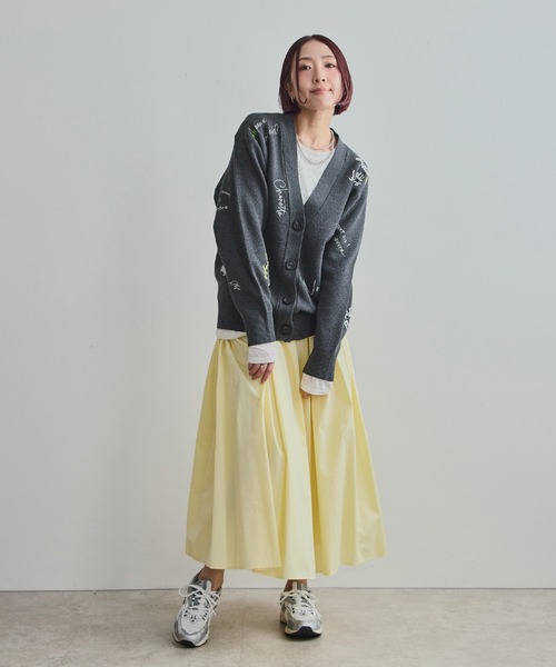 LHELBIE（レルビエ）の「刺繍ロゴニットカーディガン（カーディガン/ボレロ・レディース・グレー/ネイビー/アイボリー・M）」の5枚目の写真