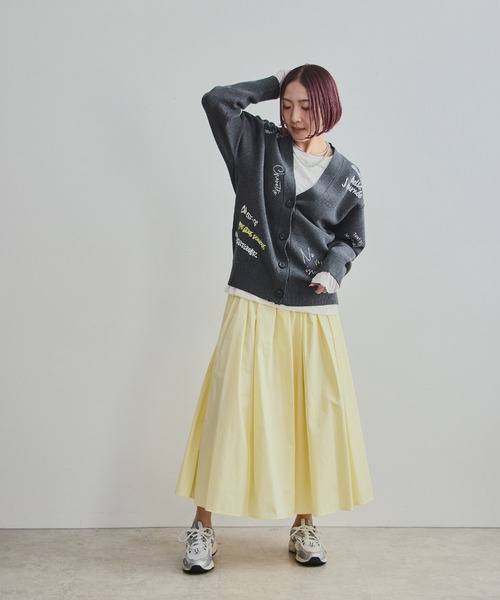 LHELBIE（レルビエ）の「刺繍ロゴニットカーディガン（カーディガン/ボレロ・レディース・グレー/ネイビー/アイボリー・M）」の8枚目の写真