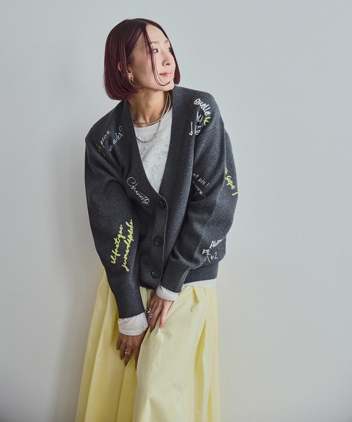 LHELBIE（レルビエ）の「刺繍ロゴニットカーディガン（カーディガン/ボレロ・レディース・グレー/ネイビー/アイボリー・M）」の12枚目の写真