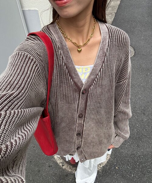 CIAOPANIC(チャオパニック)の「ストーンウォッシュニットカーディガン(カーディガン/ボレロ・レディース・アイボリー/ブラック/ブラウン/ネイビー/ピンク・FREE)」の4枚目の写真