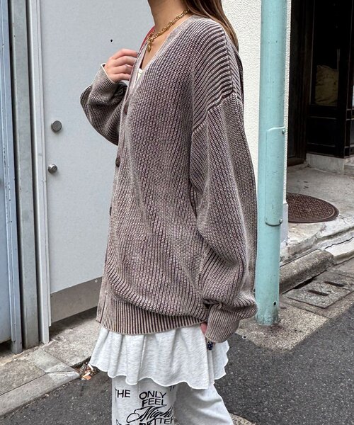 CIAOPANIC(チャオパニック)の「ストーンウォッシュニットカーディガン(カーディガン/ボレロ・レディース・アイボリー/ブラック/ブラウン/ネイビー/ピンク・FREE)」の10枚目の写真